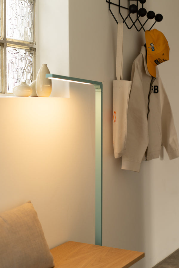 Farbe & Licht: So bringst du Räume zum Strahlen